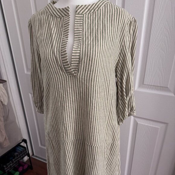 Velvet Heart Striped Linen-Blend Tunic Dress  (Size S-M) - Picture 5 of 12